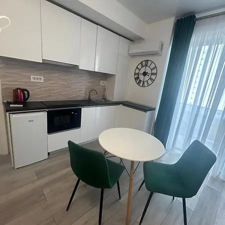 309 B2 Almar Luxury Residence-renting & Free Pool Нэводари