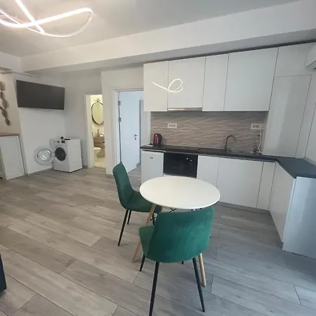 309 B2 Almar Luxury Residence-renting & Free Pool * Năvodari